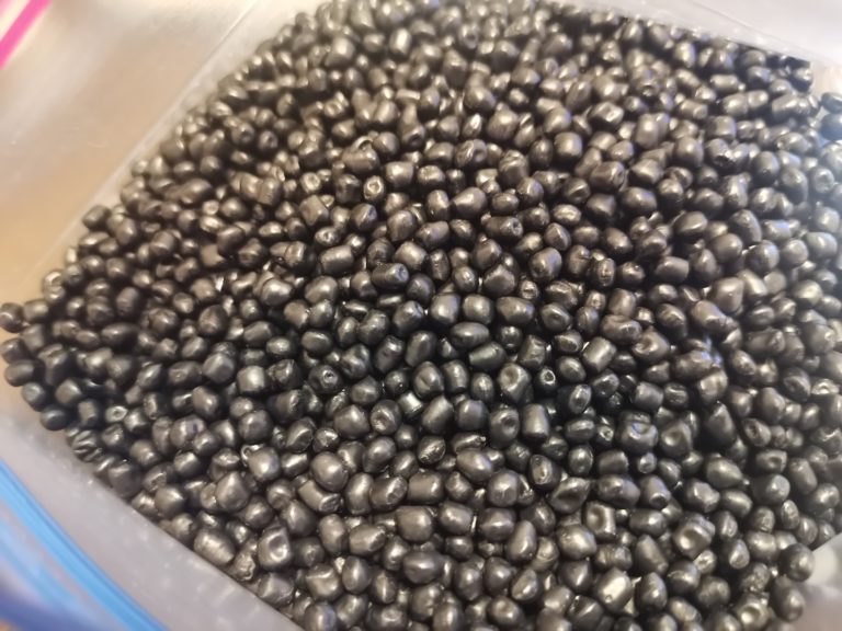 PPペレット 黒色